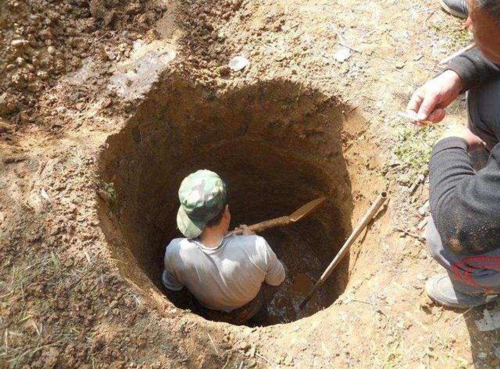 人工能挖二十米的水井吗（几十米的水井是怎么挖的）