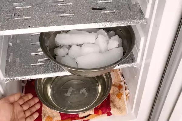 刚烧开的水加上盖子能不能直接放冰箱里什么后果