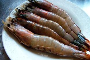 海水虾怎么保存在冰箱中（海虾保存的最佳方法）