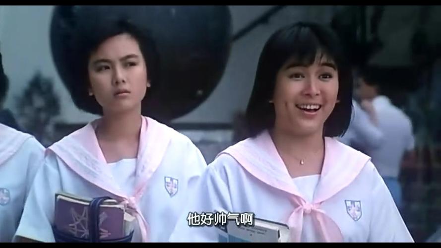 一弯明月的原唱是袁洁莹 《一弯明月》是香港电影《开心鬼撞鬼》中的一段歌曲 《开心鬼撞鬼》1986年出品