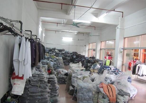 宁波库存外贸服装市场有几个 详细点