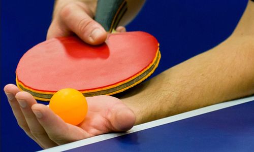 业余乒乓球爱好者如何选择球拍