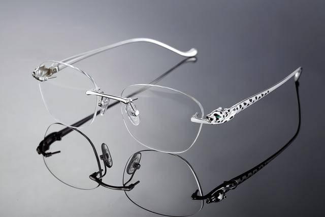 十大品牌眼镜排名