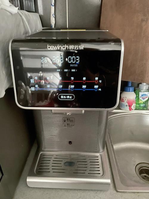 饮水机有声音但抽不上水怎么解决，饮水机不上水没声音怎么解决