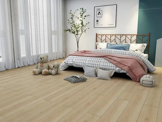 为什么卧室不建议铺木地板，家里为什么不适合铺木地板