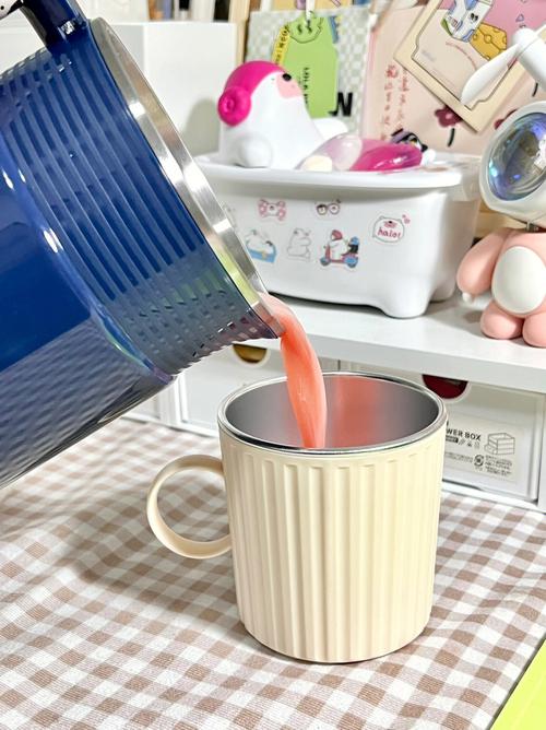豆浆机加酸奶榨西瓜汁可以吗，用豆浆机榨西瓜汁的最简单方法