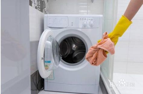 洗衣机自清洁完成可以马上用吗（洗衣机自清洁操作方法）