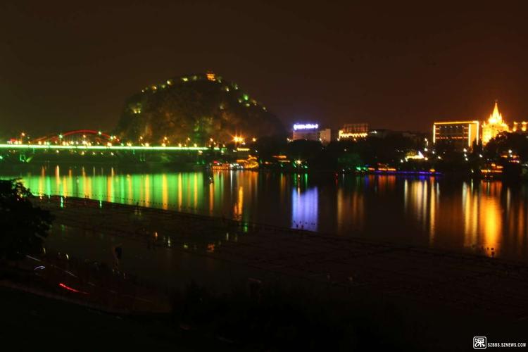 柳州龙潭公园夜景开放时间