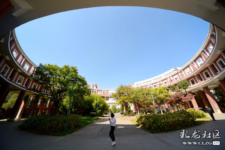 云南民族大学呈贡校区有多大