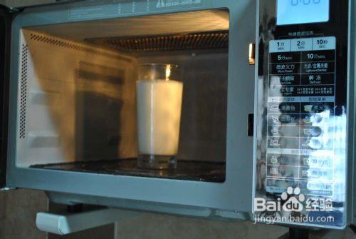 微波炉热牛奶会破坏营养吗