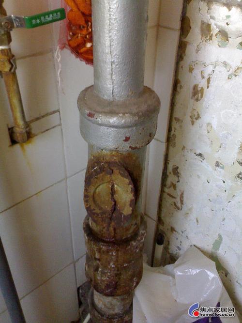 洁厕灵对铸铁的下水道有腐蚀吗