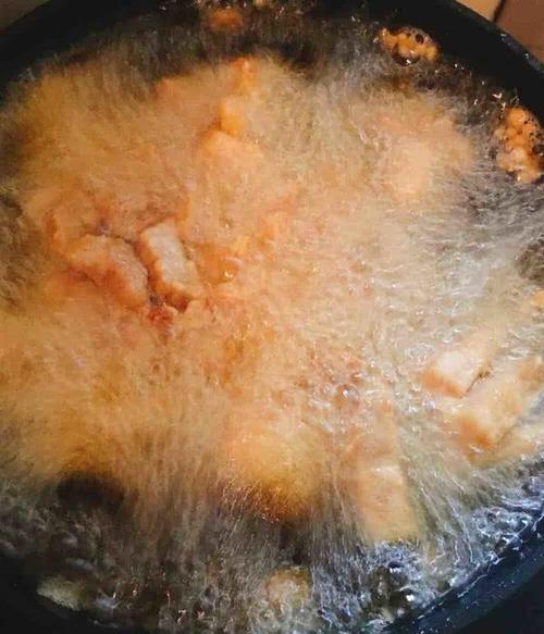 煮酥肉是冷水下锅还是热水下锅