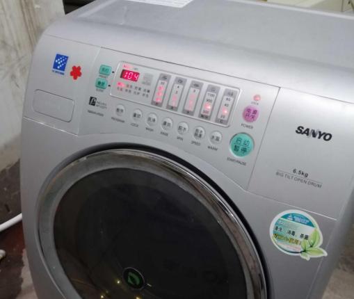 三洋滚简洗衣机显示故障代码 E904是什么问题