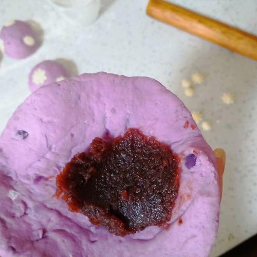紫薯豆沙包热量