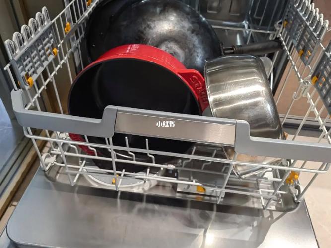 铁锅能用洗碗机吗，为什么铁锅不能放入洗碗机