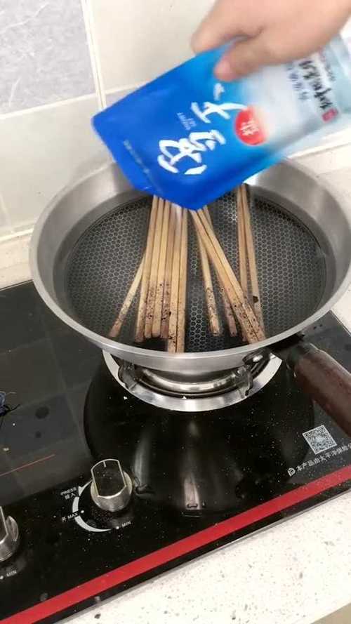怎样去除筷子上的黑斑点（用什么方法可以消除筷子上的黑斑）