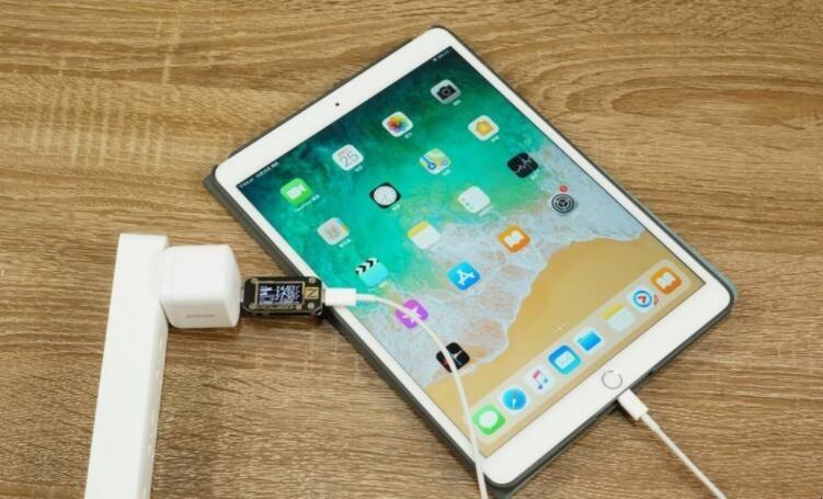 iPad每次充电需要完全充满吗 不充满会怎么样（ipad电池充电充满好还是不充满好）