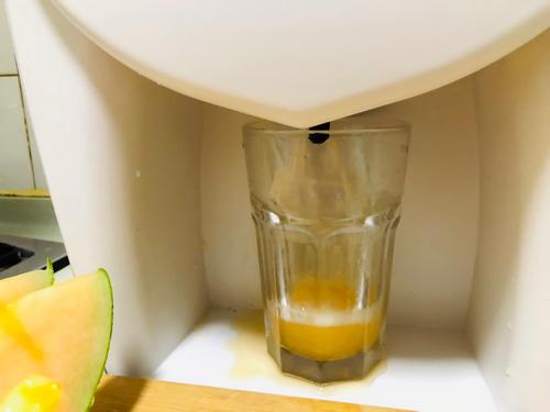 榨汁机榨橙子有泡沫怎么去除，榨汁机榨橙子正确方法